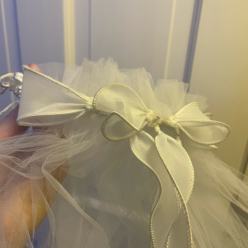 First Communion Dress+Vail - Picture 4 of 7